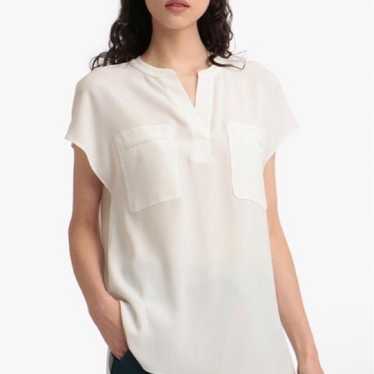 Theory White V-Neck Short Sleeve Shirt S