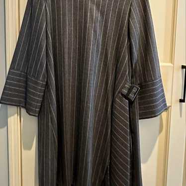 Excellent condition ☆ ADORE Gray Striped Tunic