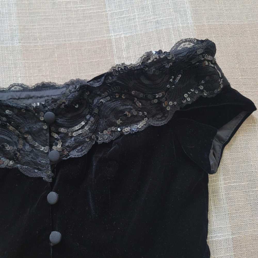 80s Black Velvet Top - image 3