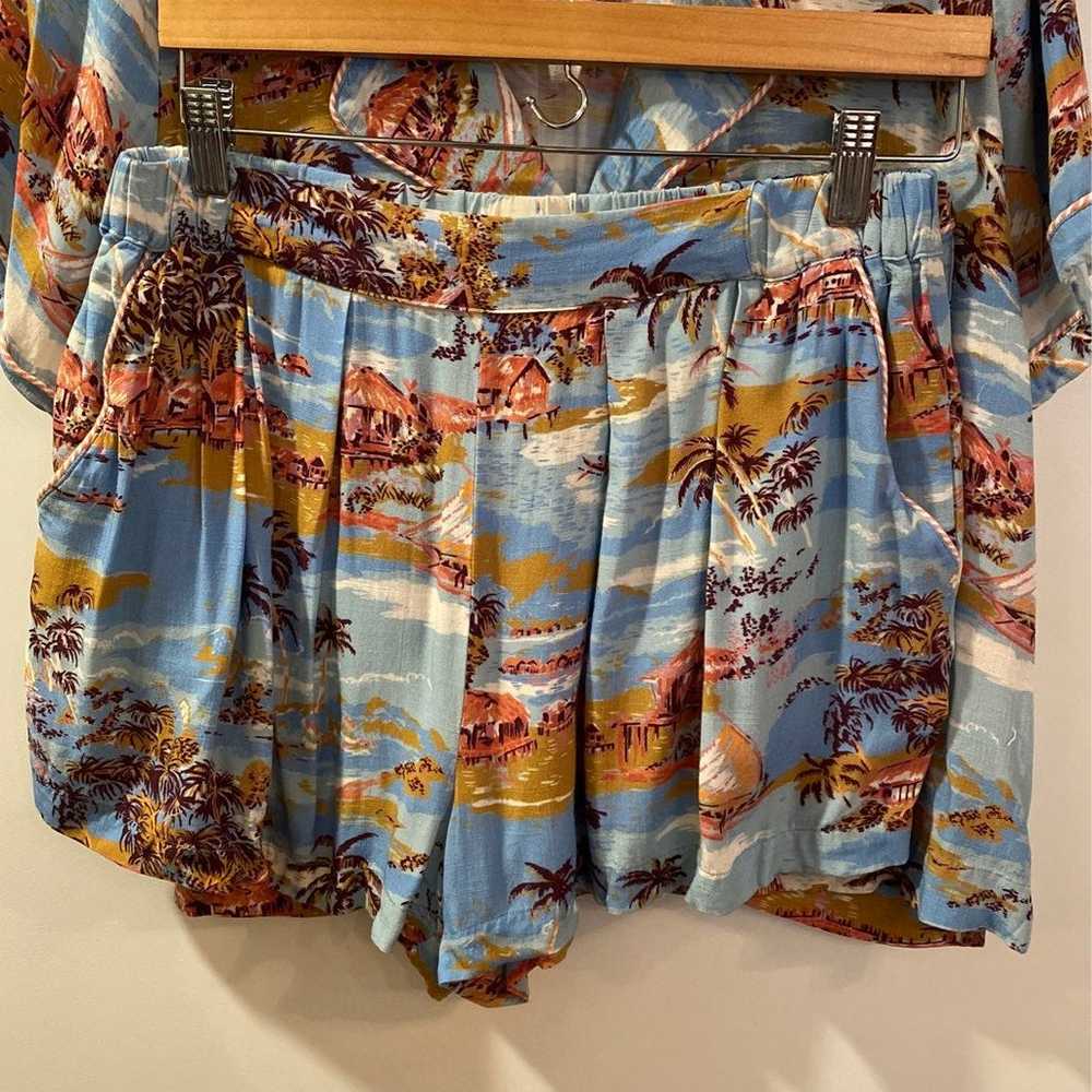 Faherty leisure hawaiian set - image 3