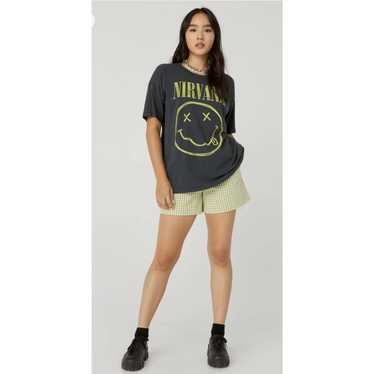 Daydreamer Nirvana Smiley Graphic Concert Merch Grunge Rock Band 2024 Tee-NWT