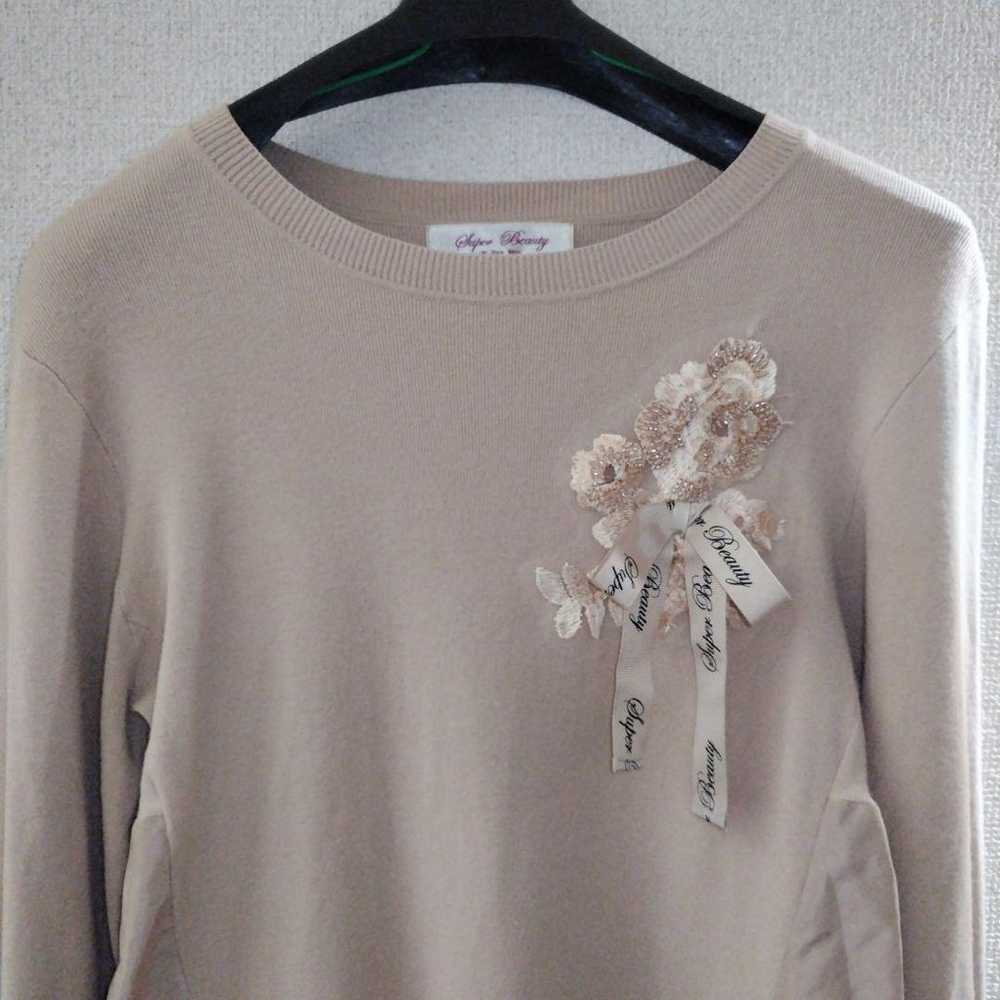 Super Beauty Beige Long Sleeve Tunic with Flower … - image 2