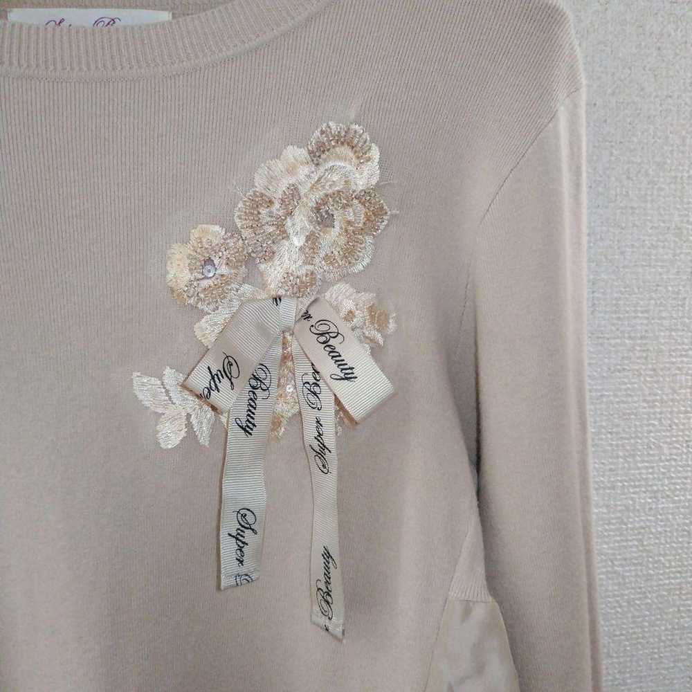 Super Beauty Beige Long Sleeve Tunic with Flower … - image 3