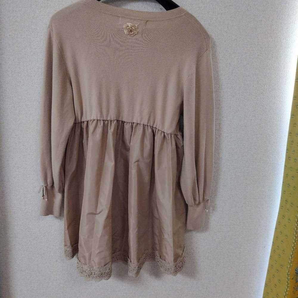 Super Beauty Beige Long Sleeve Tunic with Flower … - image 4