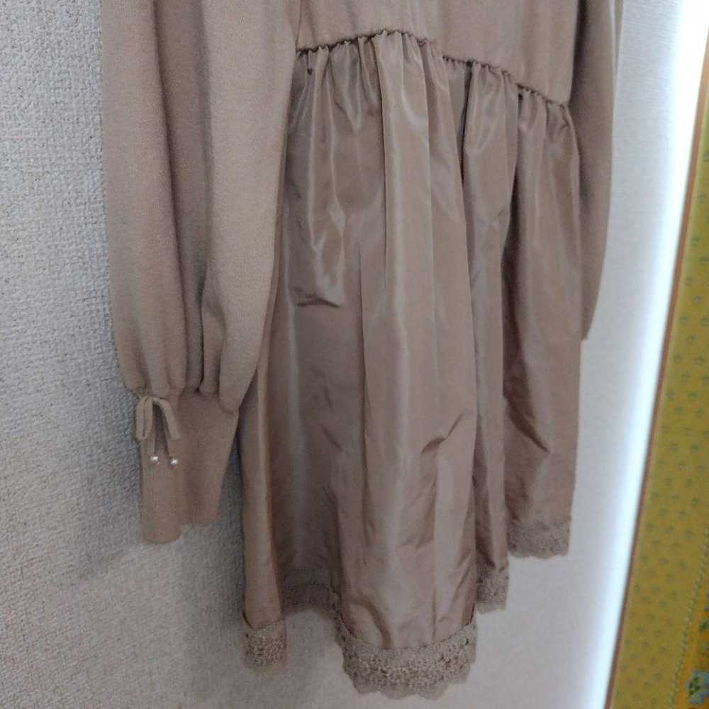 Super Beauty Beige Long Sleeve Tunic with Flower … - image 7