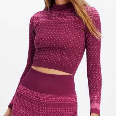 Fabletics Holly Seamless Cropped Long Sleeve