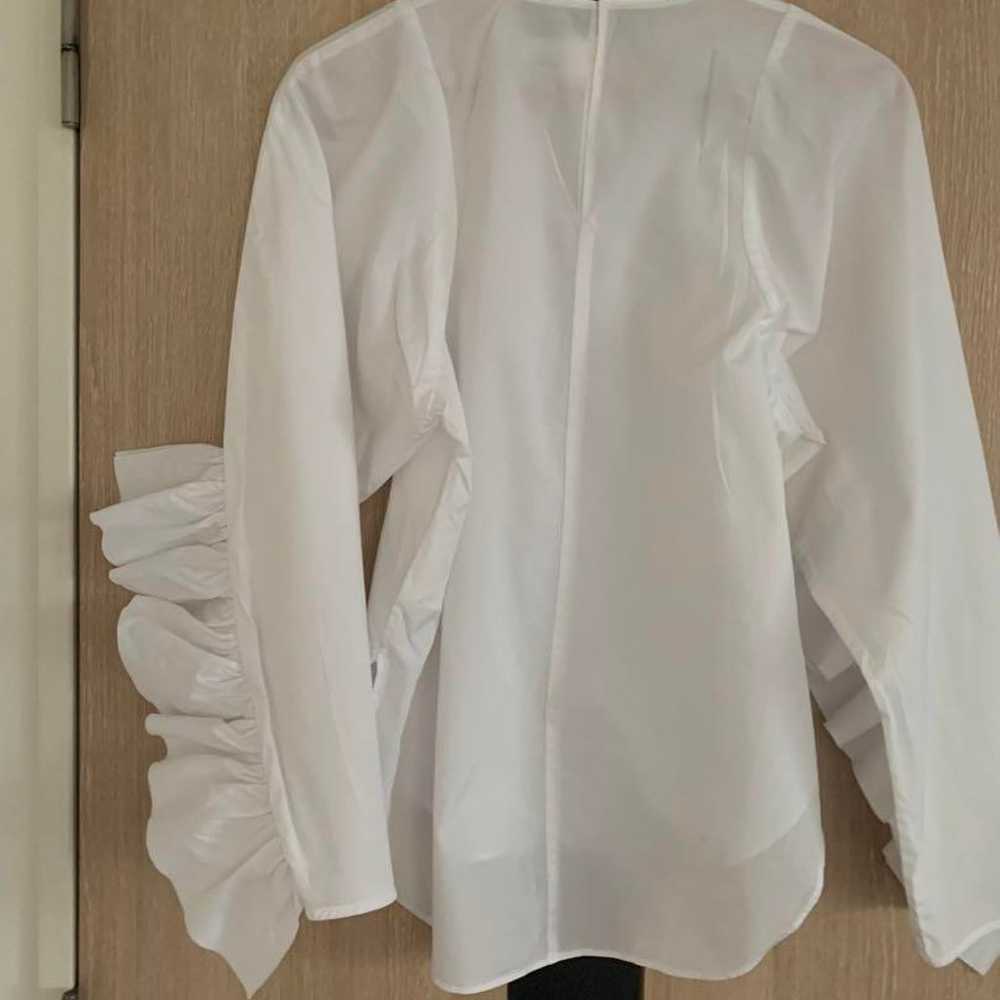 Noir Kei Ninomiya Frilled Sleeve White Blouse - image 2