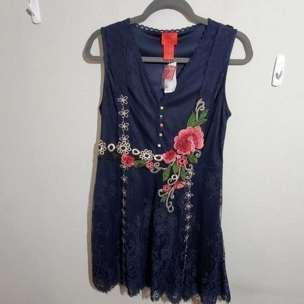 NEW V Christina floral embroidered lace tunic med - image 1