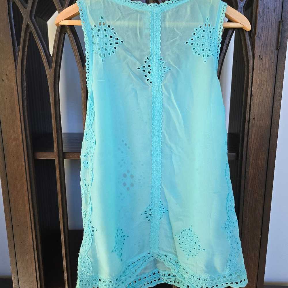 JOHNNY WAS TURQUOISE EMBROIDERED SKEEVELESS TOP S… - image 2