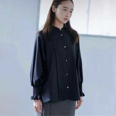 Ritsuko Karita 2022 Autumn/Winter Blouse