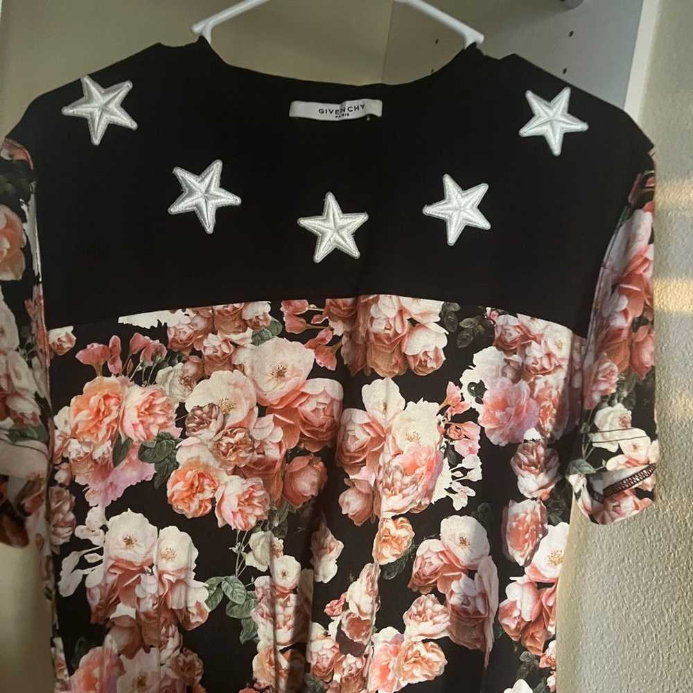 Givenchy Floral T-shirt Top - image 4