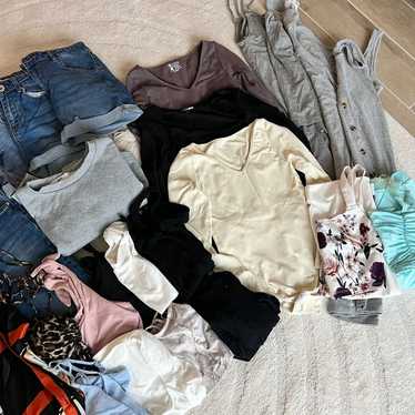 Teen / women’s clothing bundle - image 1