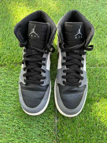 Air Jordan 1 ‘Rare Air’ 6.5Y = 8W