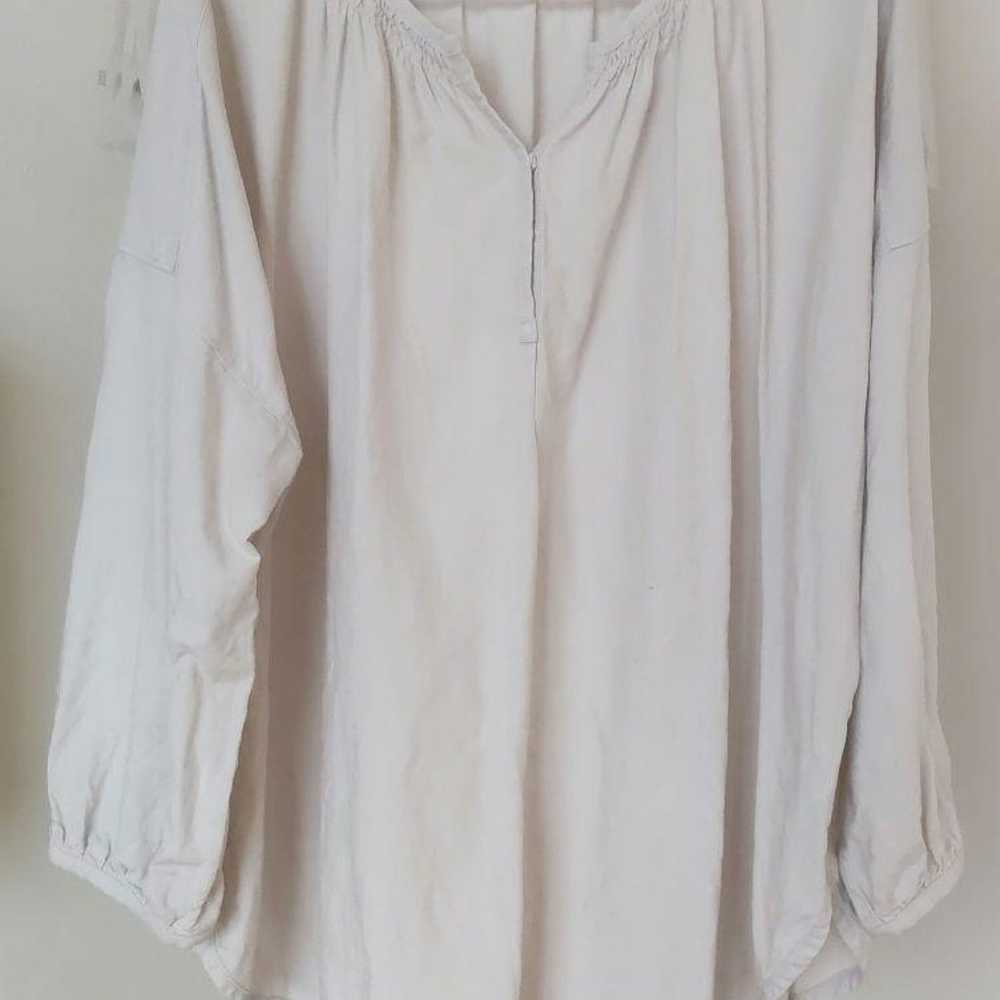 Excellent condition LISSETA Linen Blouse 100% lin… - image 1