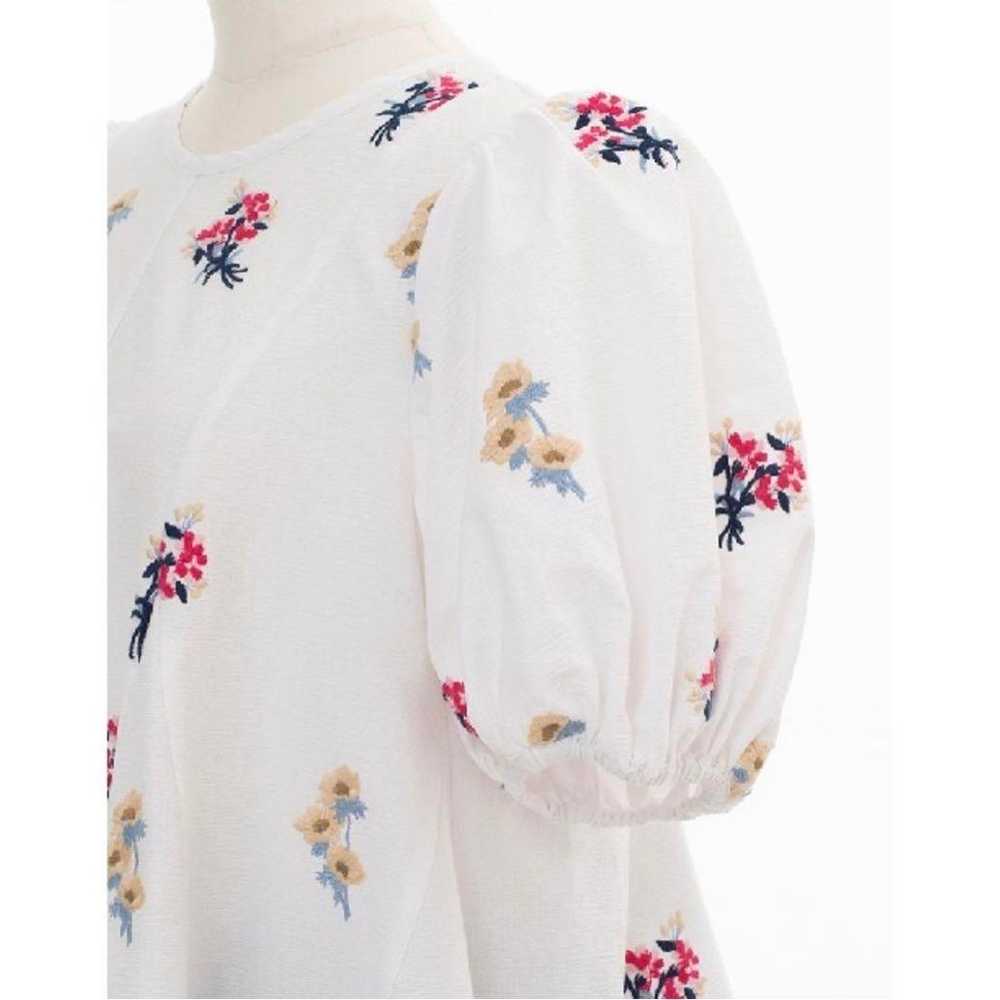 Chesty Flower Embroidery Flare Top - image 4