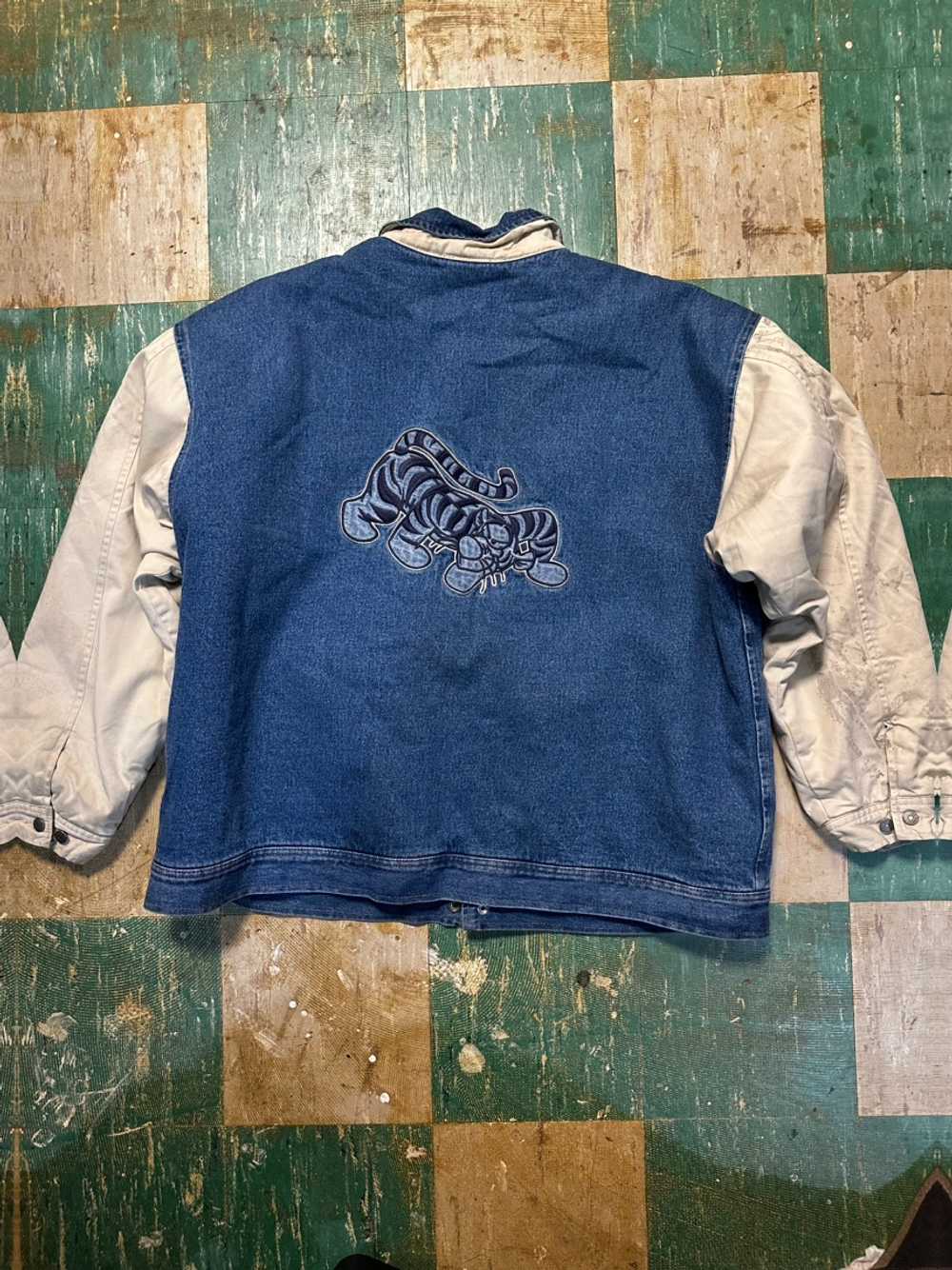 90’s TIGGER DISNEY STORE COAT - image 2