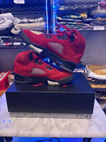 Size 4Y Jordan 5 raging bull