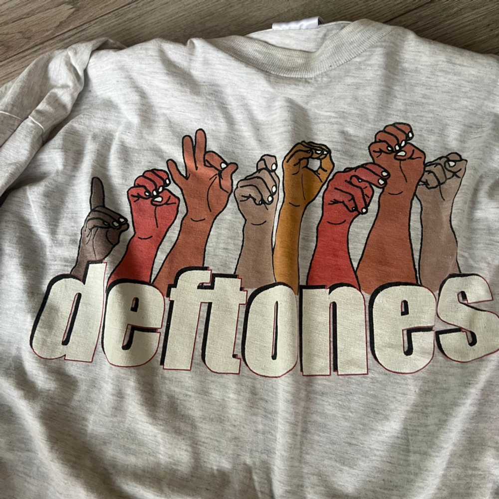 Deftones sign Langue grail - image 2