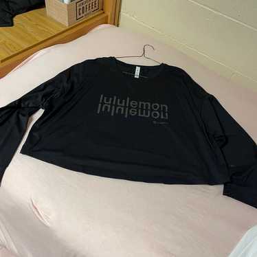 lululemon motif long sleeve - image 1