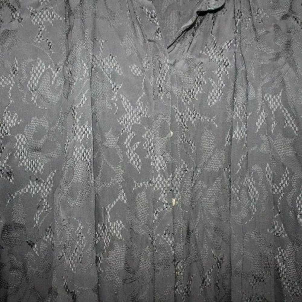 Gestuz Jade Black Textured Floral Bow Blouse sz 38 - image 7