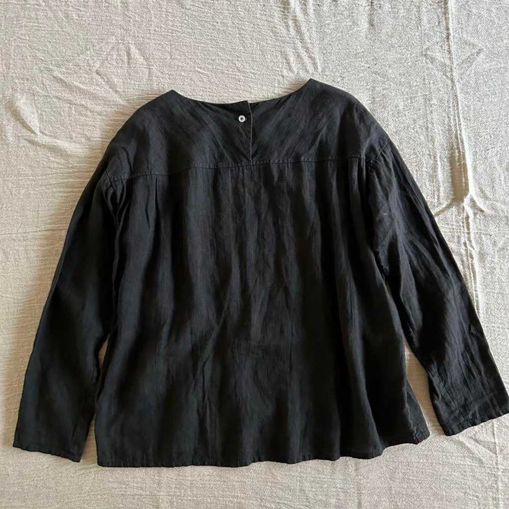 Emio Wazu Round Neck Shirt - image 4