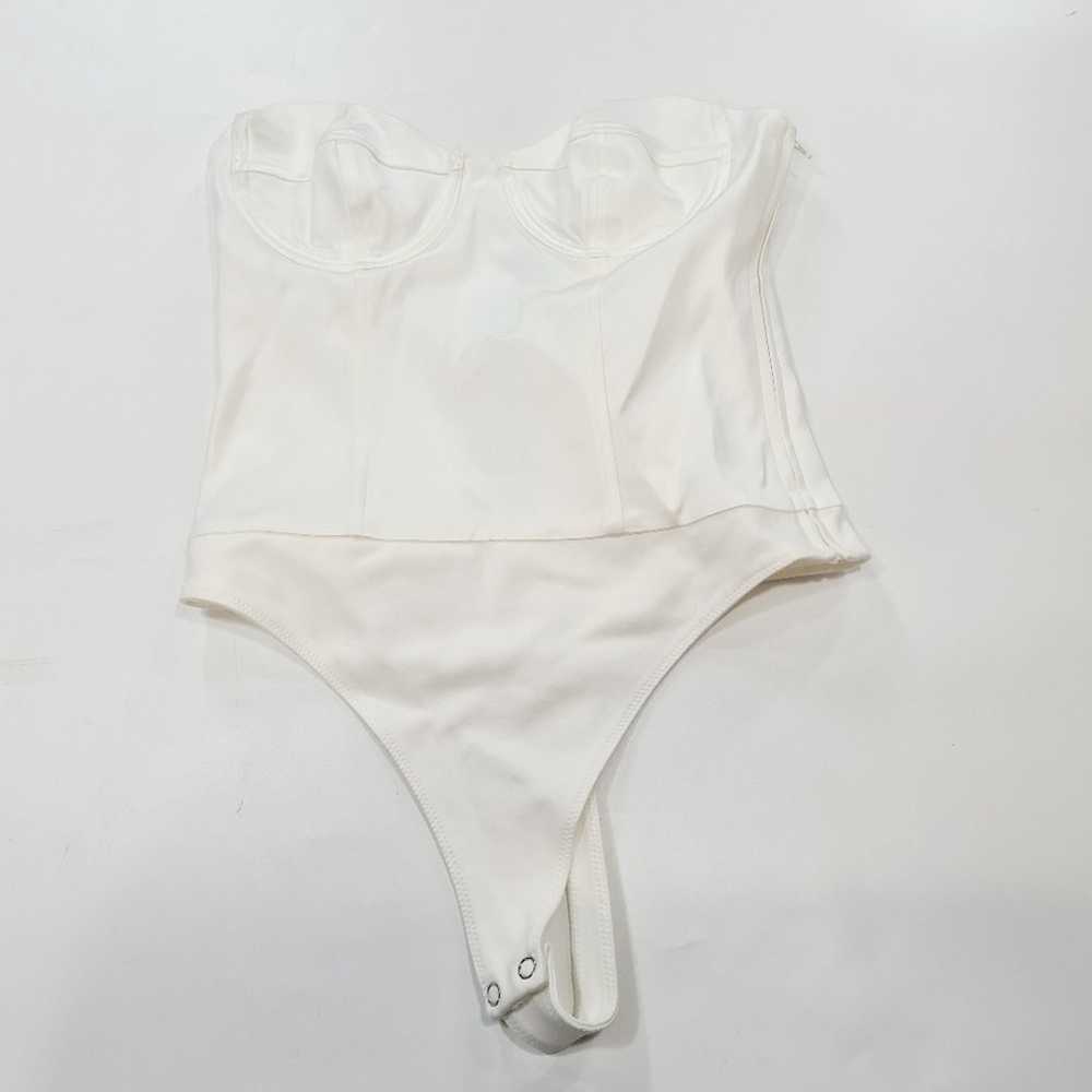 h:ours Tabitha Bodysuit in White Small - image 2