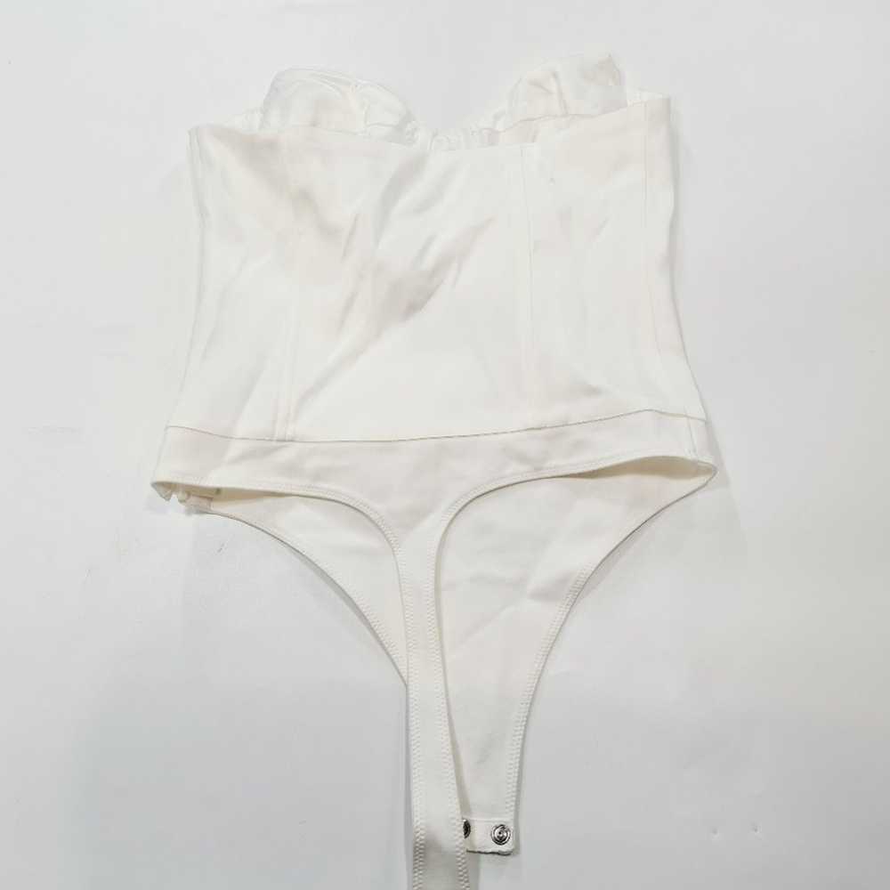 h:ours Tabitha Bodysuit in White Small - image 9