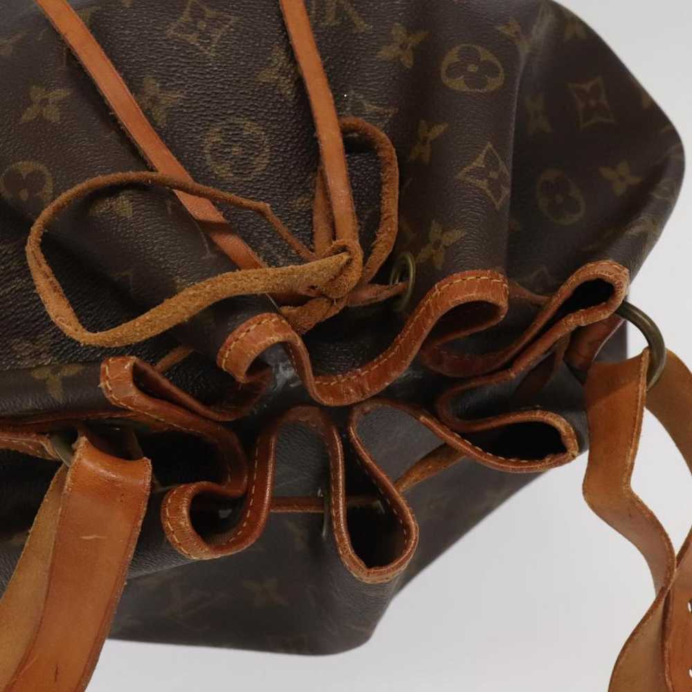 Louis Vuitton Noé cloth handbag - image 4