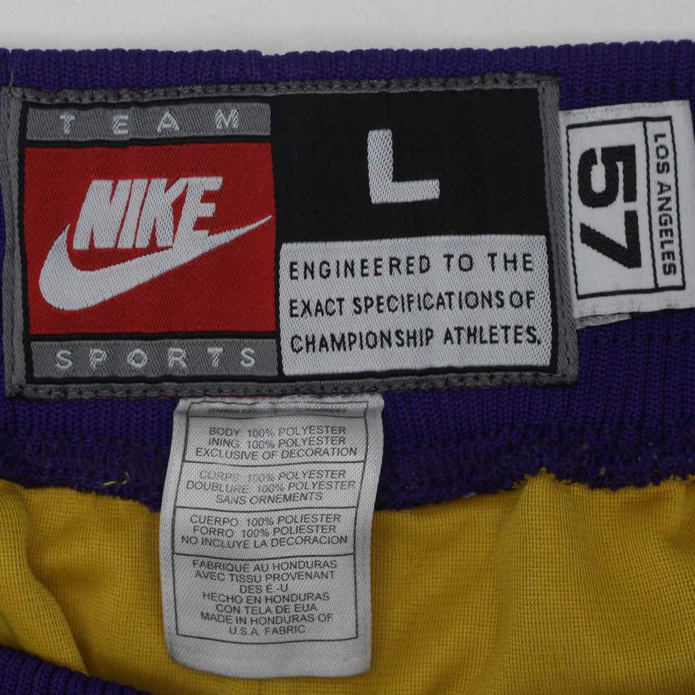 Vintage 90's Nike NBA Los Angeles Lakers Shorts S… - image 3