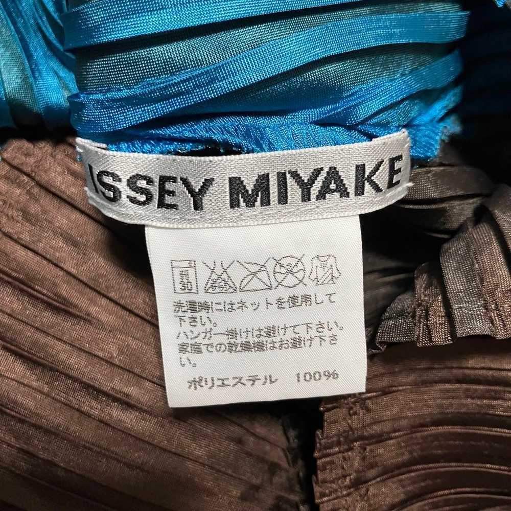 Rare Issey Miyake Long Sleeve Asymmetrical Top Cu… - image 12