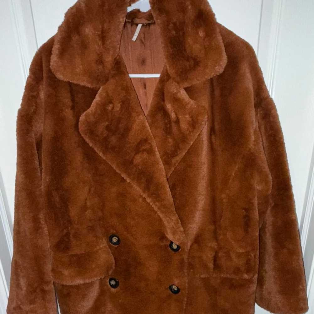 Urban Outfitters Faux Fur Kate Jacket in Rust NWT - image 1