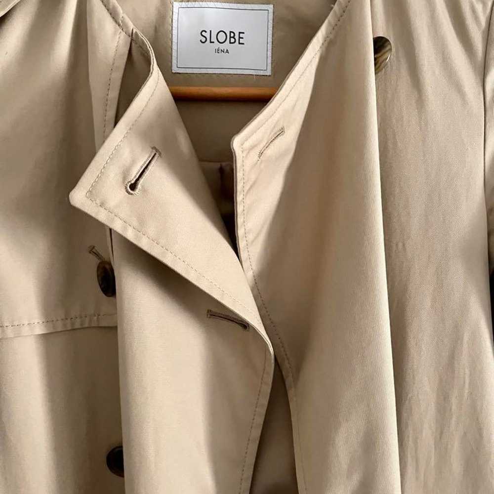 Sloane Vena Trench Coat, Size 36 - image 1