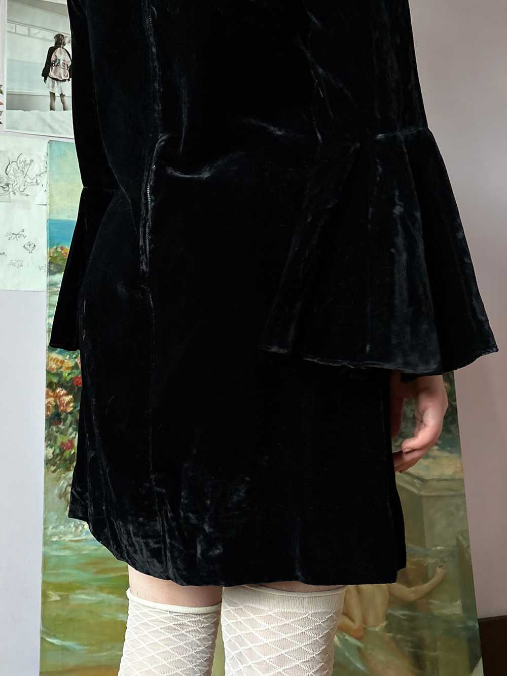 1970s Black Velvet Bat Wing Sleeve Mini Dress - image 11