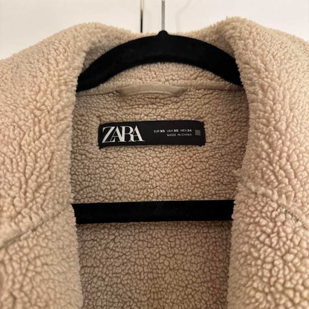 ZARA Shearling Coat M Beige - image 3