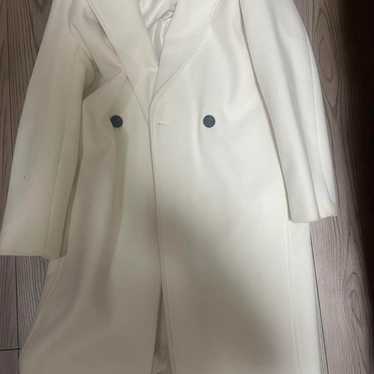 ZARA White Double-Breasted Chester Coat