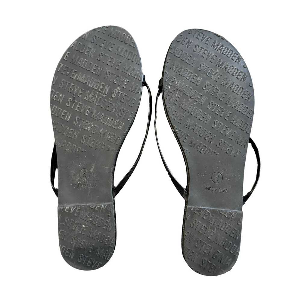 Steve Madden Steve Madden Strappy Flip Flop in Bl… - image 2