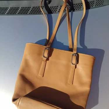 Coach handbag with arch straps - image 1