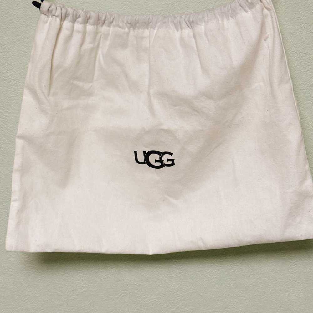 Ugg Shoulder Bag Jenny Clear Sheepskin with Pouch - image 9