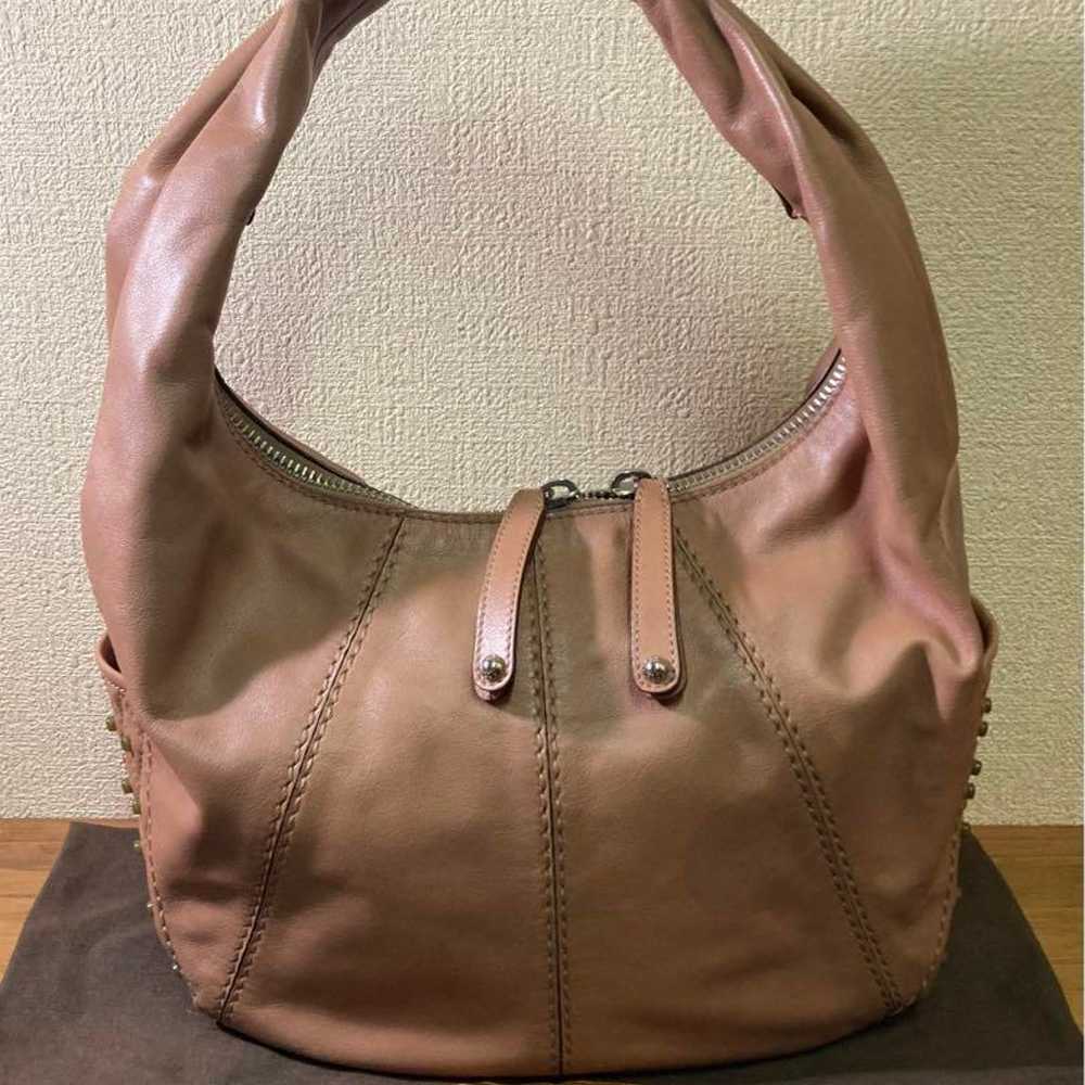 TOD'S Brown Leather Shoulder Bag - image 1