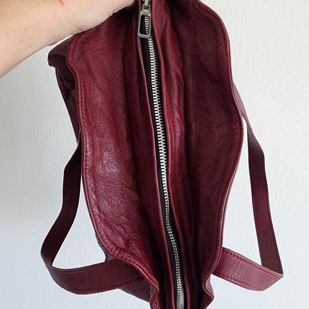 Vintage Women's Burgundy Red Shoulder Bag Purse T… - image 7