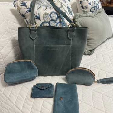 Portland Leather Goods preowned aqua bundle