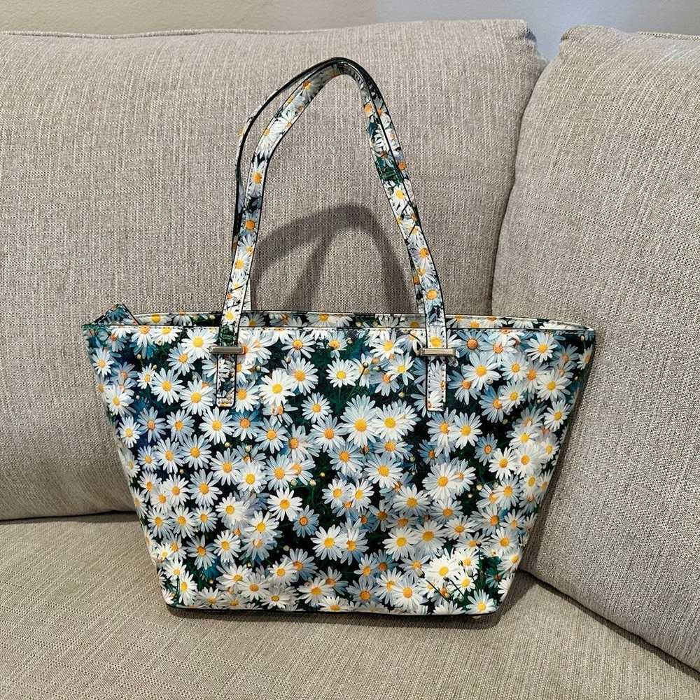 Kate Spade Cedar Street Daisy Tote - image 2