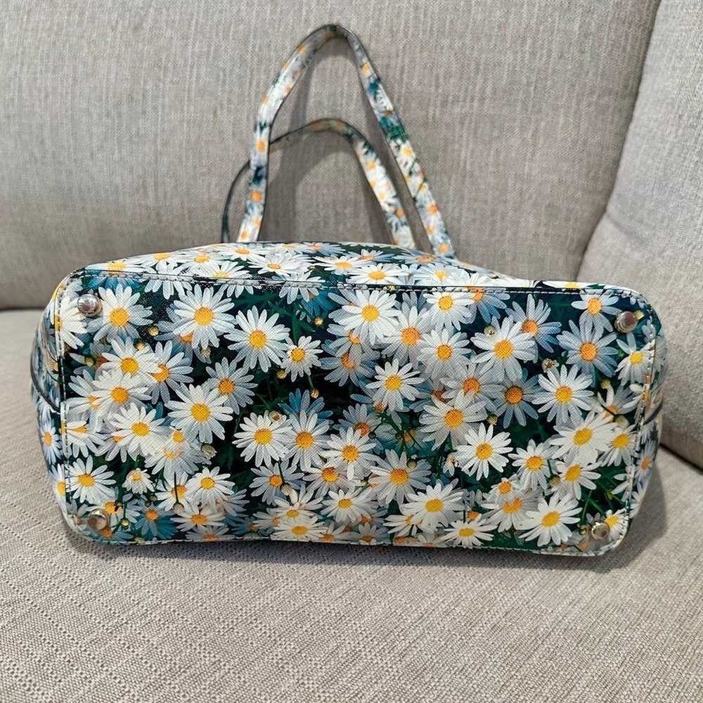 Kate Spade Cedar Street Daisy Tote - image 3