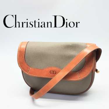 Christian Dior shoulder bag.