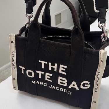 Marc Jacobs black and beige tote bag