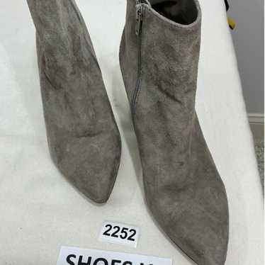 Womans Steven By Steve Madden Liddia Gray Suede A… - image 1