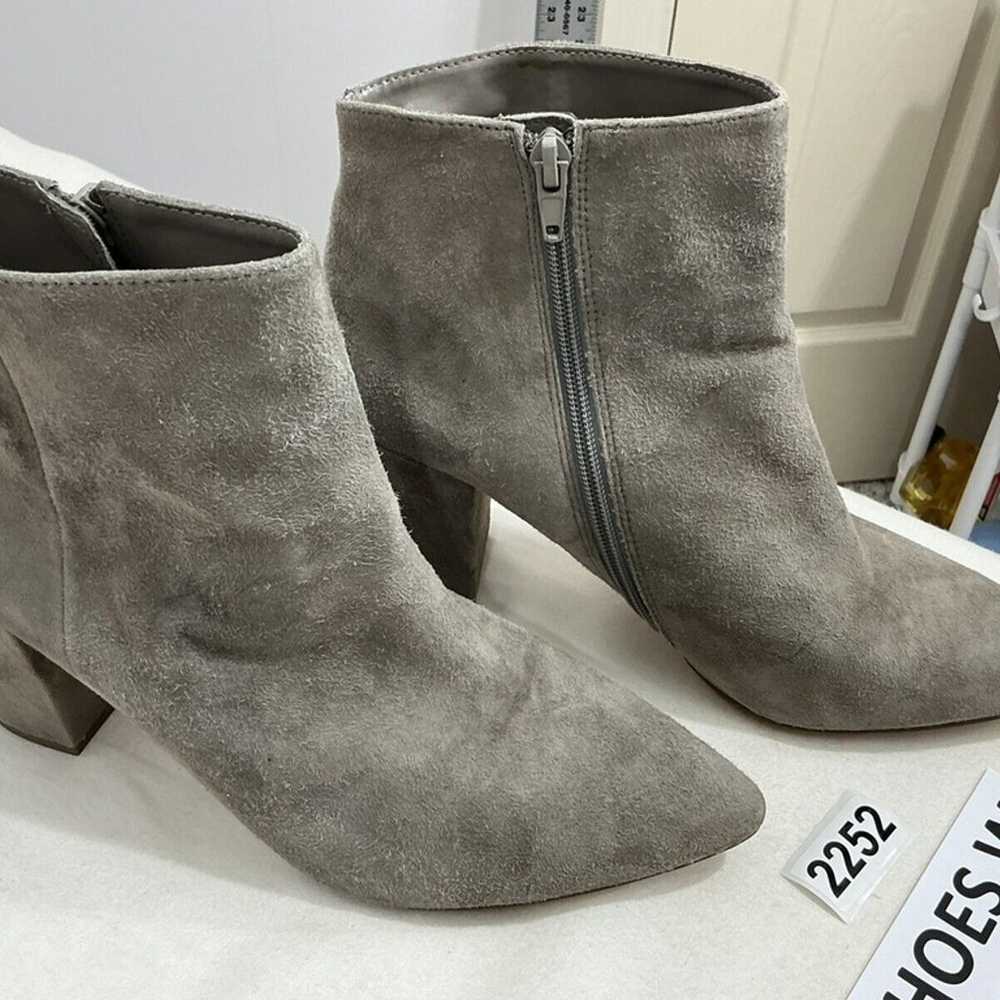 Womans Steven By Steve Madden Liddia Gray Suede A… - image 2