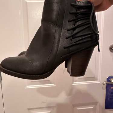 American Eagle black and brown heel bootie