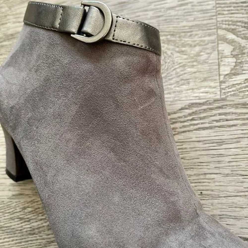 A2 by Aerosoles Shore Enough Shoe Booties in Gray… - image 6