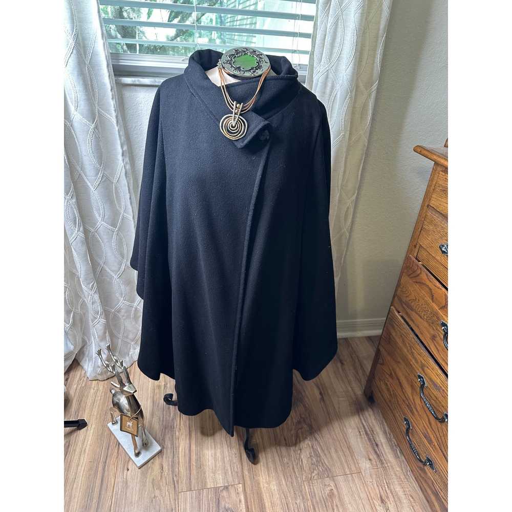 Vintage Vtg Black Wool Blend Cape Coat Button Clo… - image 2